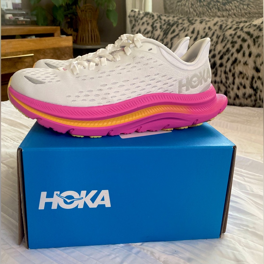 Hoka Kawana Running Shoes